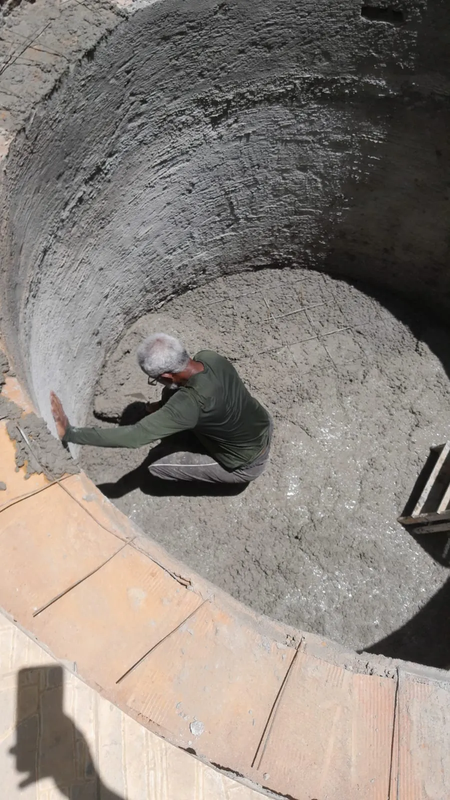 hole